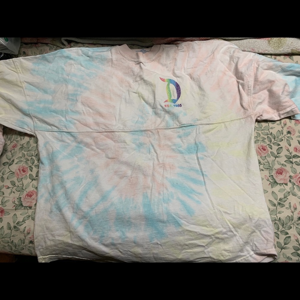 Disney Spirit Jersey size Medium